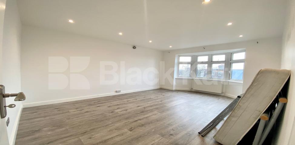 			LET   , 4 Bedroom, 2 bath, 2 reception Semi-Detached House			 Ringmore Rise, Dulwich / Honor Oak / Forest Hill Borders.